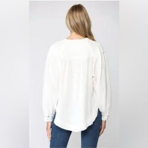 Fate white cotton gauze pullover top size medium $15 (MSRP $64)